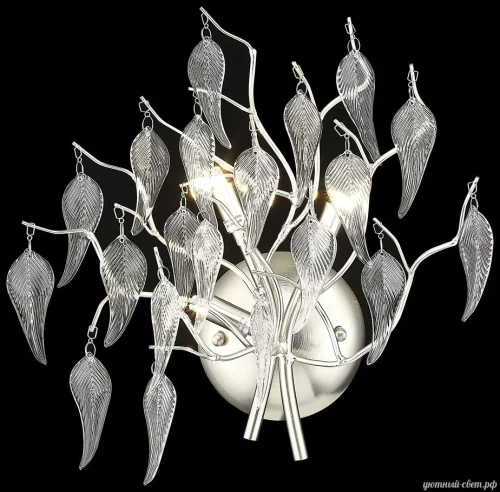 Бра Daniela WE182.03.201 Wertmark прозрачный на 3 лампы, основание матовое никель в стиле флористика современный ветви