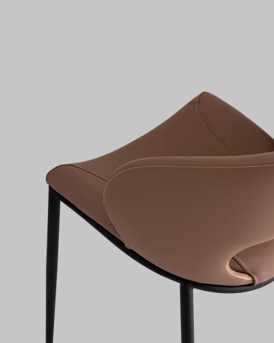 Стул Вивьен экокожа светло-коричневый УТ000040868 Stool Group, коричневый/экокожа, ножки/металл/чёрный, размеры - *780**** фото 8