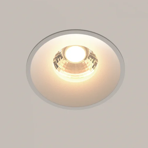 Светильник точечный LED Round DL058-12W3K-W Maytoni белый на 1 лампу, основание белое в стиле современный фото 13