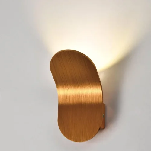 Бра LED Parma V10468-WL Moderli золотой на 1 лампа, основание золотое в стиле хай-тек отражённый свет