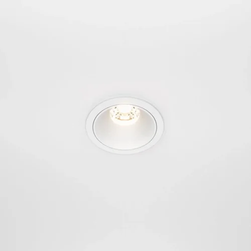 Светильник точечный Alfa LED DL043-01-10W3K-RD-W Maytoni белый 1 лампа, основание белое в стиле современный  фото 5