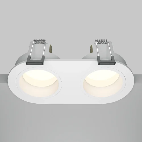 Светильник точечный Share DL126-02-GU10-W Maytoni белый на 2 лампы, основание белое в стиле современный овальный фото 6