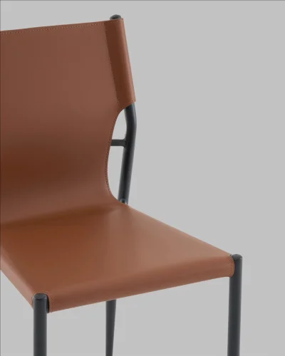 Стул обеденный West коричневый NC УТ000041709 Stool Group, коричневый/экокожа, ножки/металл/чёрный, размеры - ***** фото 6 Стул обеденный West коричневый NC УТ000041709 Stool Group, коричневый/экокожа, ножки/металл/чёрный, размеры - ***** фото 6