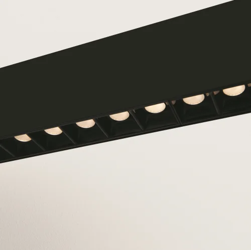 Светильник подвесной LED Vinder P050PL-L40B4K Maytoni чёрный на 1 лампу, основание чёрное в стиле хай-тек линейный фото 3 Светильник подвесной LED Vinder P050PL-L40B4K Maytoni чёрный на 1 лампу, основание чёрное в стиле хай-тек линейный фото 3