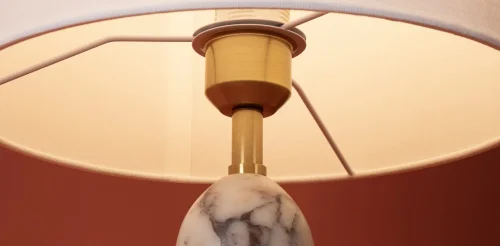 Настольная лампа MarmoLatte FR2054TL-01BS1 Freya белая на 1 лампу, основание серое мрамор металл в стиле классический кантри фото 16 Настольная лампа MarmoLatte FR2054TL-01BS1 Freya белая на 1 лампу, основание серое мрамор металл в стиле классический кантри фото 16