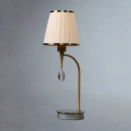 Настольная лампа Серия 01625 MA01625T/001 Bronze Cream Ambiente by Brizzi бежевая на 1 лампу, основание бронзовое металл в стиле современный 