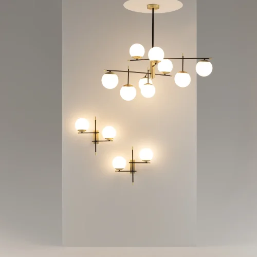 Люстра на штанге Nostalgia MOD048PL-06G Maytoni белая на 6 ламп, основание матовое золото в стиле современный шар фото 8