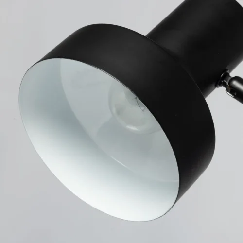 Настольная лампа офисная Хоф 497035201 DeMarkt чёрная 1 лампа, основание чёрное металл в стиле современный  фото 6