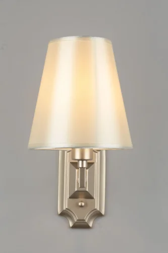 Бра Porlezza OML-72201-01 Omnilux бежевый на 1 лампа, основание золотое в стиле классический  фото 4