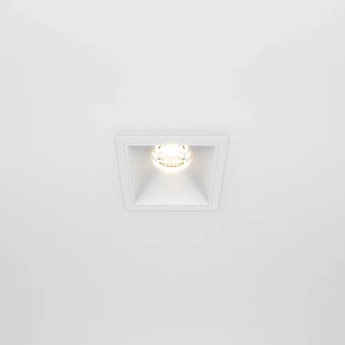 Светильник точечный Alfa LED DL043-01-10W3K-SQ-W Maytoni белый на 1 лампу, основание белое в стиле современный фото 5
