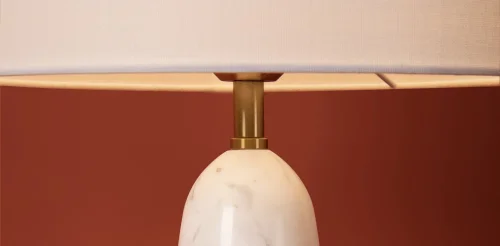 Настольная лампа MarmoLatte FR2054TL-01BS3 Freya белая на 1 лампу, основание белое мрамор металл в стиле классический кантри фото 3 Настольная лампа MarmoLatte FR2054TL-01BS3 Freya белая на 1 лампу, основание белое мрамор металл в стиле классический кантри фото 3