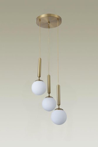 Светильник подвесной Host V2851-3P Moderli белый 3 лампы, основание золотое в стиле современный каскад шар фото 3
