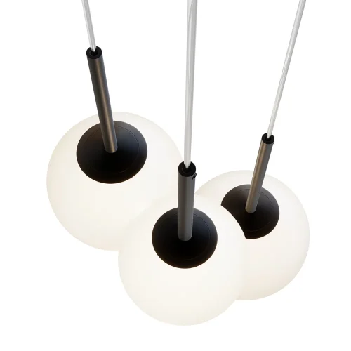 Светильник подвесной Basic form MOD321PL-03B Maytoni белый 3 лампы, основание чёрное в стиле современный каскад шар фото 3