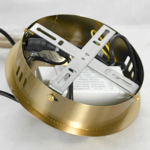 Светильник подвесной LED Bend LSP-7072 Lussole белый 1 лампа, основание матовое золото в стиле хай-тек трубочки фото 6