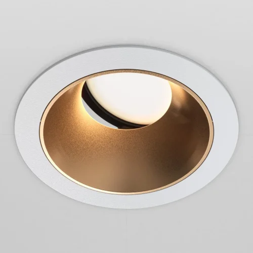 Светильник точечный Share DL051-U-1WMG Maytoni белый золотой 1 лампа, основание белое в стиле современный хай-тек  фото 4