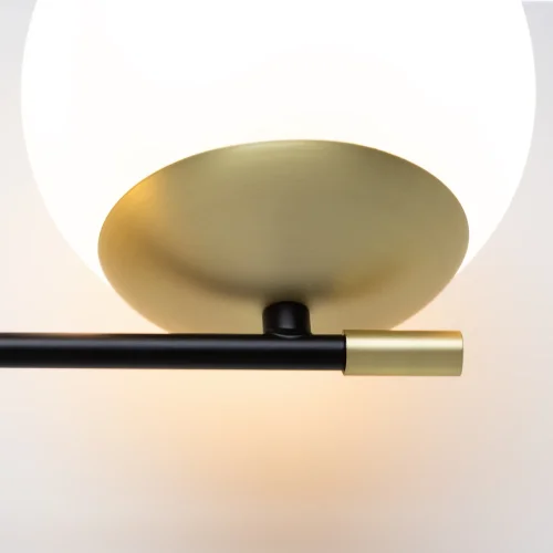 Бра Nostalgia MOD050WL-02G Maytoni белый на 2 лампы, основание матовое золото в стиле современный фото 6 Бра Nostalgia MOD050WL-02G Maytoni белый на 2 лампы, основание матовое золото в стиле современный фото 6