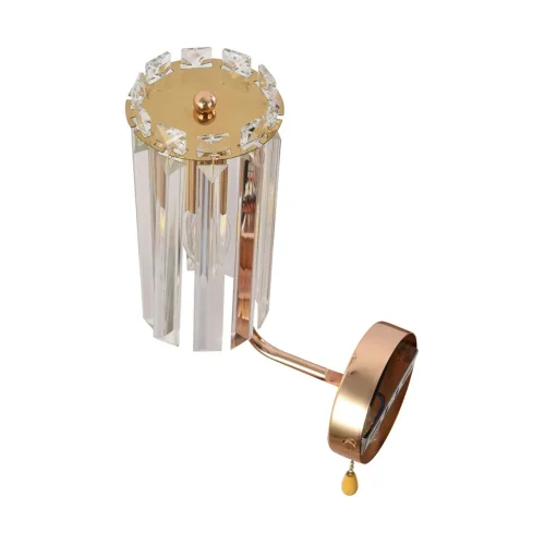 Бра с выключателем Favla 8347/1W Lumion прозрачный на 1 лампу, основание золотое в стиле классический фото 3 Бра с выключателем Favla 8347/1W Lumion прозрачный на 1 лампу, основание золотое в стиле классический фото 3