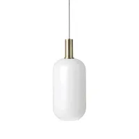 Светильник подвесной Ferm Living Opal Lamp вытянутый 203596-22 ImperiumLoft белый на 1 лампу, основание золотое в стиле современный Светильник подвесной Ferm Living Opal Lamp вытянутый 203596-22 ImperiumLoft белый на 1 лампу, основание золотое в стиле современный