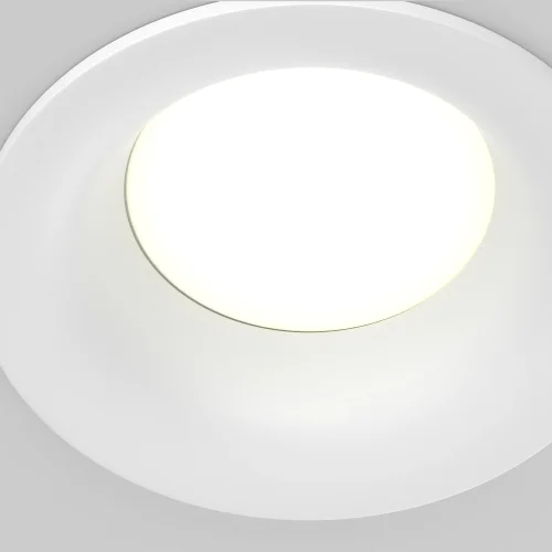 Светильник точечный Slim DL027-GX53-W Maytoni белый на 1 лампу, основание белое в стиле современный круглый фото 3