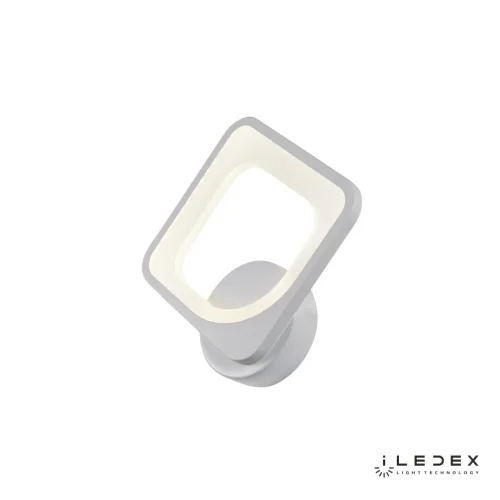 Бра LED Pluto 5228/1-WH iLedex белый на 1 лампу, основание белое в стиле современный хай-тек квадраты