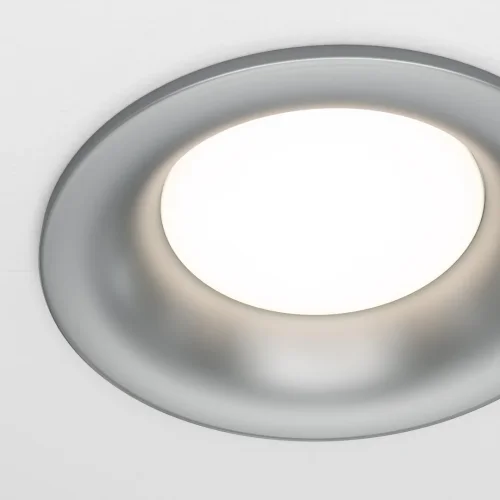 Светильник точечный Slim DL027-2-01-S Maytoni серебряный 1 лампа, основание серебряное в стиле современный  фото 3