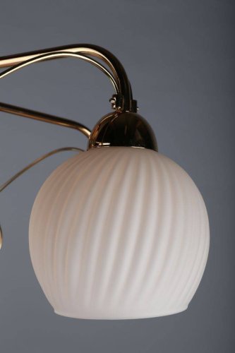 Люстра потолочная Aunis OML-31907-06 Omnilux белая на 6 ламп, основание золотое в стиле современный  фото 4