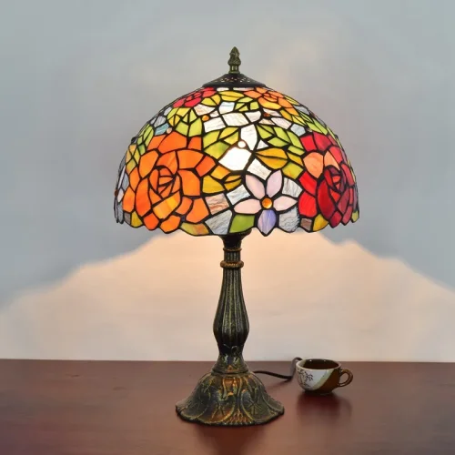 Настольная лампа Тиффани Flower OFT827 Tiffany Lighting разноцветная оранжевая красная 1 лампа, основание коричневое металл в стиле тиффани цветы фото 2