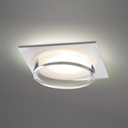 Светильник точечный Gem 371027 Novotech белый на 1 лампу, основание белое в стиле современный квадратный фото 4 Светильник точечный Gem 371027 Novotech белый на 1 лампу, основание белое в стиле современный квадратный фото 4