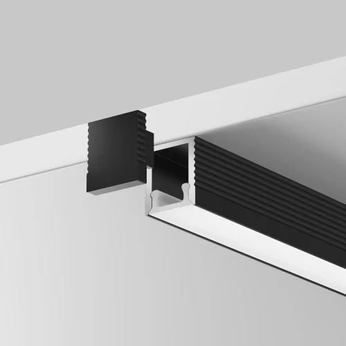 Алюминиевый профиль накладной 8x9 (Черный, 2 м), ALM-0809-B-2M 631002 Maytoni цвет LED K, световой поток Lm фото 5