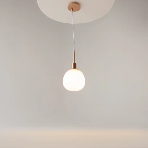 Светильник подвесной Erich MOD221-PL-01-G Maytoni белый на 1 лампу, основание золотое в стиле современный шар фото 7 Светильник подвесной Erich MOD221-PL-01-G Maytoni белый на 1 лампу, основание золотое в стиле современный шар фото 7