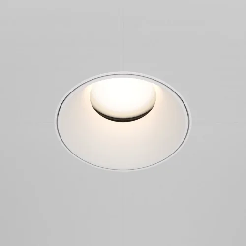 Светильник точечный Share DL051-U-2W Maytoni белый 1 лампа, основание белое в стиле хай-тек современный для затирки фото 5