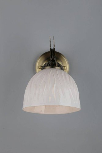 Бра Mantua OML-61101-01 Omnilux белый на 1 лампа, основание античное бронза в стиле классический  фото 3