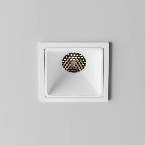 Светильник точечный LED Alfa LED DL043-01-10W4K-SQ-W-1 Maytoni белый на 1 лампу, основание белое в стиле современный хай-тек квадратный фото 3