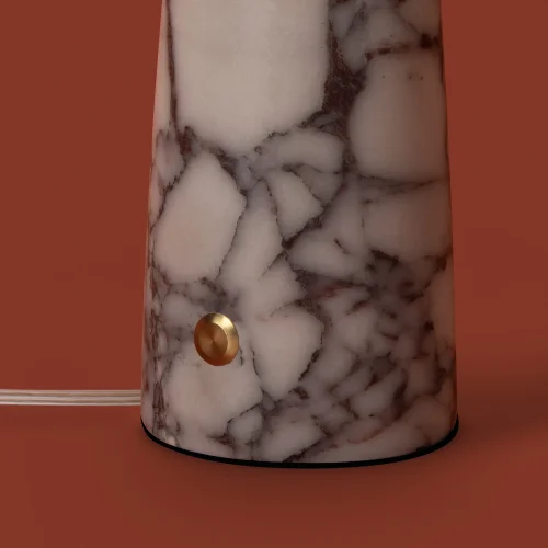 Настольная лампа MarmoLatte FR2054TL-01BS1 Freya белая на 1 лампу, основание серое мрамор металл в стиле классический кантри фото 12 Настольная лампа MarmoLatte FR2054TL-01BS1 Freya белая на 1 лампу, основание серое мрамор металл в стиле классический кантри фото 12