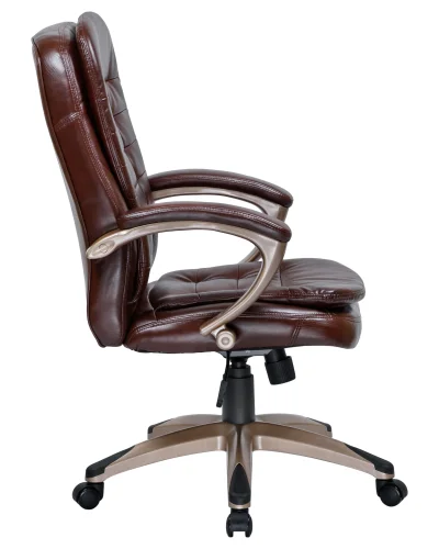 Офисное кресло для руководителей 106B-LMR DONALD, цвет коричневый Dobrin, коричневый/экокожа, ножки/металл/бежевый, размеры - 1030*1110***720*720 фото 3