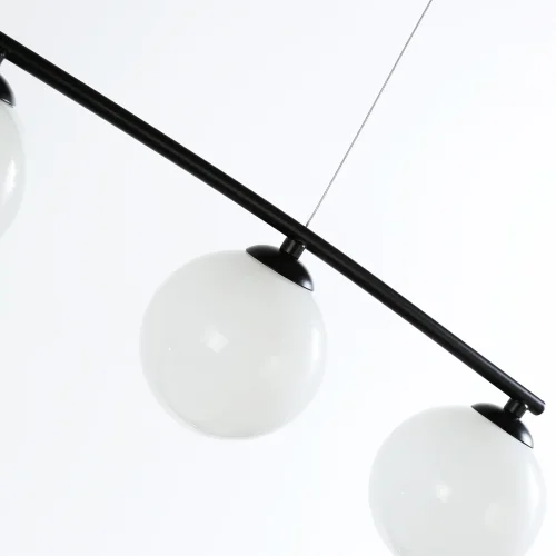 Светильник подвесной Equilibrium 4038-4P Favourite белый 4 лампы, основание чёрное в стиле современный шар фото 7