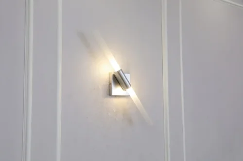 Бра Laconicita SL947.101.02 ST-Luce белый на 2 лампы, основание серебряное в стиле минимализм современный фото 3