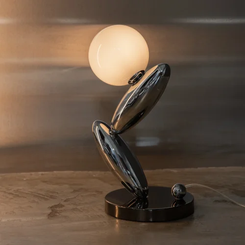 Настольная лампа LED MOD482TL-L6PT3K Resonance Maytoni белая на 1 лампу, основание платина металл в стиле современный арт-деко шар фото 4 Настольная лампа LED MOD482TL-L6PT3K Resonance Maytoni белая на 1 лампу, основание платина металл в стиле современный арт-деко шар фото 4