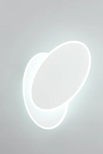 Бра LED Comerio OML-01901-14 Omnilux белый на 1 лампу, основание белое в стиле современный хай-тек кольца фото 5