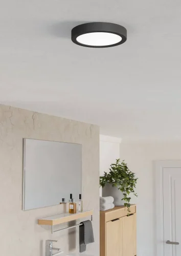 Светильник накладной LED Fueva 901324 Eglo белый на 1 лампу, основание чёрное в стиле современный круглый фото 2