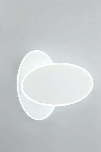 Бра LED Comerio OML-01901-14 Omnilux белый на 1 лампу, основание белое в стиле современный хай-тек кольца фото 2