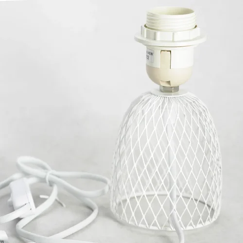 Настольная лампа Lattice LSP-0561 Lussole белая 1 лампа, основание белое металл в стиле современный  фото 2