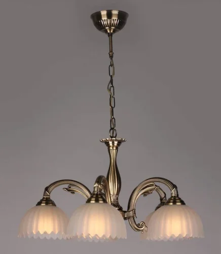 Люстра подвесная Cosenza OML-31103-05 Omnilux белая на 5 ламп, основание бронзовое в стиле классический  фото 2