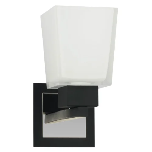 Бра  LENTE LSC-2501-01 Lussole белый на 1 лампа, основание хром в стиле современный 