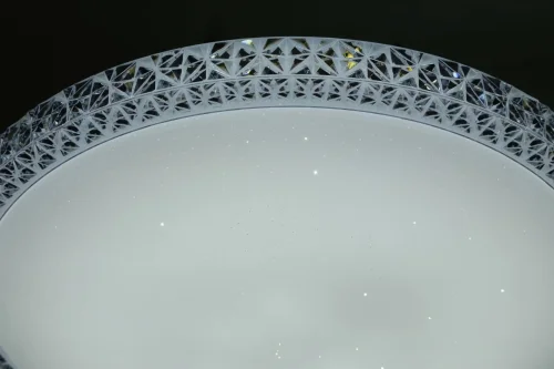 Люстра с пультом LED Biancareddu OML-47707-30 Omnilux белая на 1 лампа, основание белое в стиле хай-тек с пультом фото 3